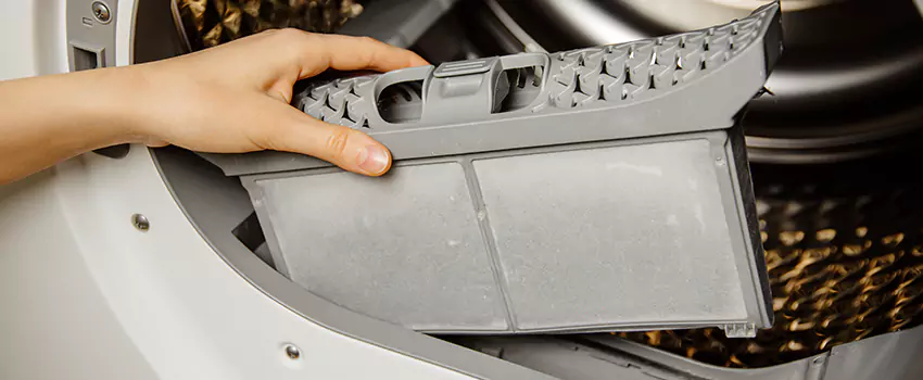 Signs Of A Clogged Dryer Lint Trap in Placentia, California